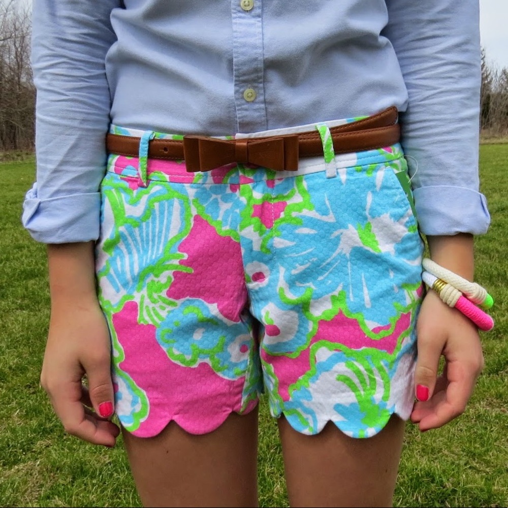 Lilly Pulitzer shorts scalloped